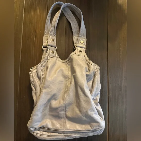 Pale gray grained leather Marc Jacobs Totally Turnlock Terre Tote shoulder bag - Picture 2 of 15